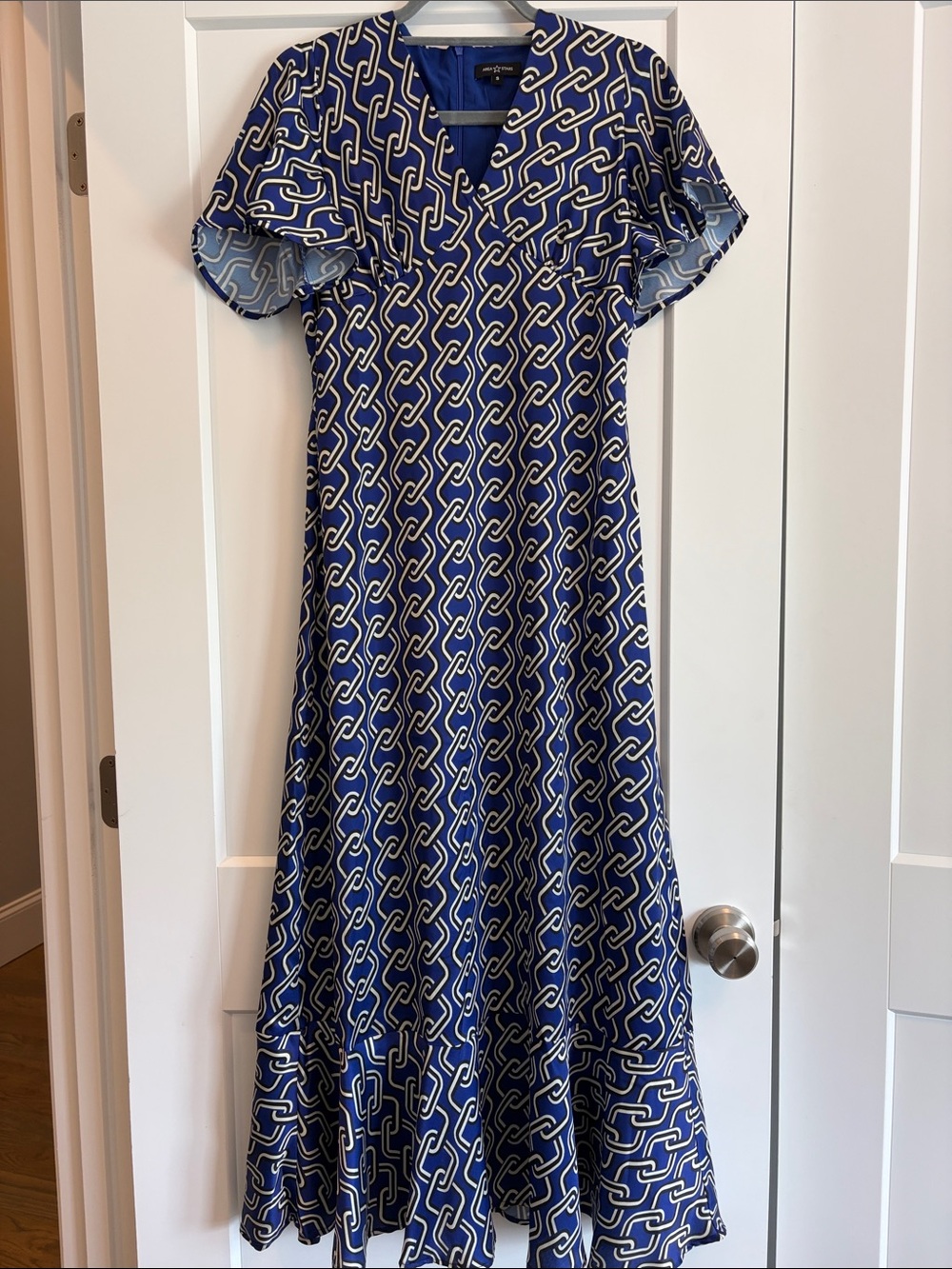 Blue Chain-Print Flutter Sleeve Dress